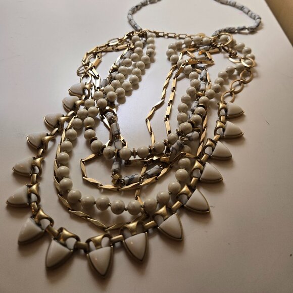 Stella & Dot Sutton White Stone Sutton Necklace - unworn - Picture 3 of 3